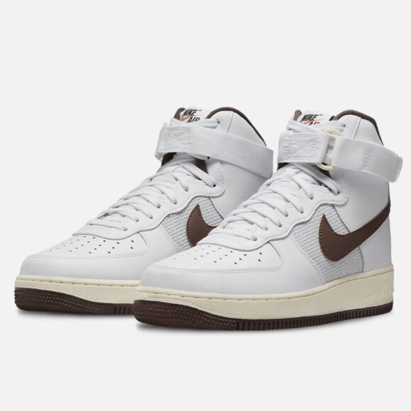 Men’s Nike Air Force 1 High '07 Vintage White/Brown, Size 14 - Picture 1 of 7
